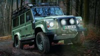 Land Rover mostra edição do Defender voltada à caça esportiva