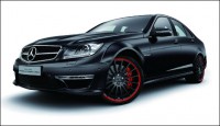 Mercedes-Benz cria C 63 AMG exclusivo para o Japão