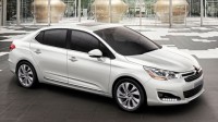 Citroën lança sedãs C4 L e C-Elysée