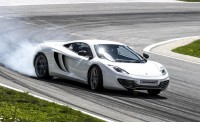 McLaren comemora um ano do MP4-12C em Goodwood